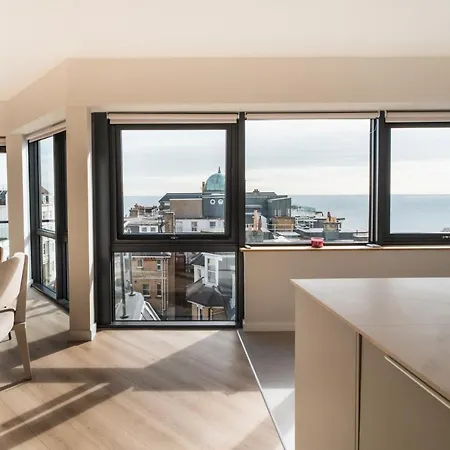 Westcliff Penthouse-3